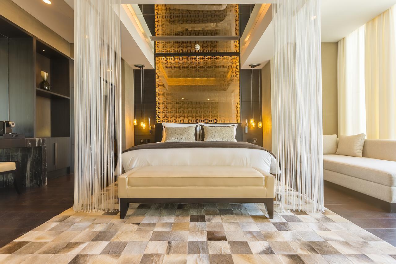 Готель Amman Rotana Екстер'єр фото